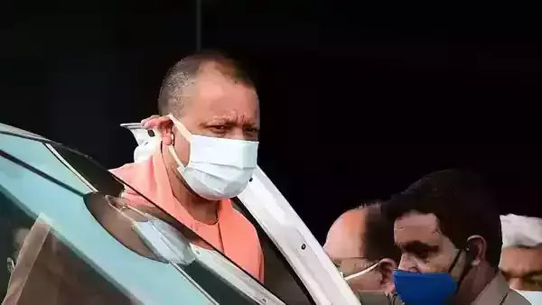 യു.പിയില് കോവിഡ് കുതിച്ചുയരുന്നു, യോഗി ആദിത്യനാഥ് ഐസൊലേഷനില് യു.പിയില് കോവിഡ് കുതിച്ചുയരുന്നു, യോഗി ആദിത്യനാഥ് ഐസൊലേഷനില്