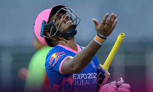 സഞ്ജു ആ സിംഗിള്‍ വേണ്ടെന്നുവച്ചത് ശരിയായോ? താരങ്ങള്‍ പറയുന്നത് ഇങ്ങനെ...