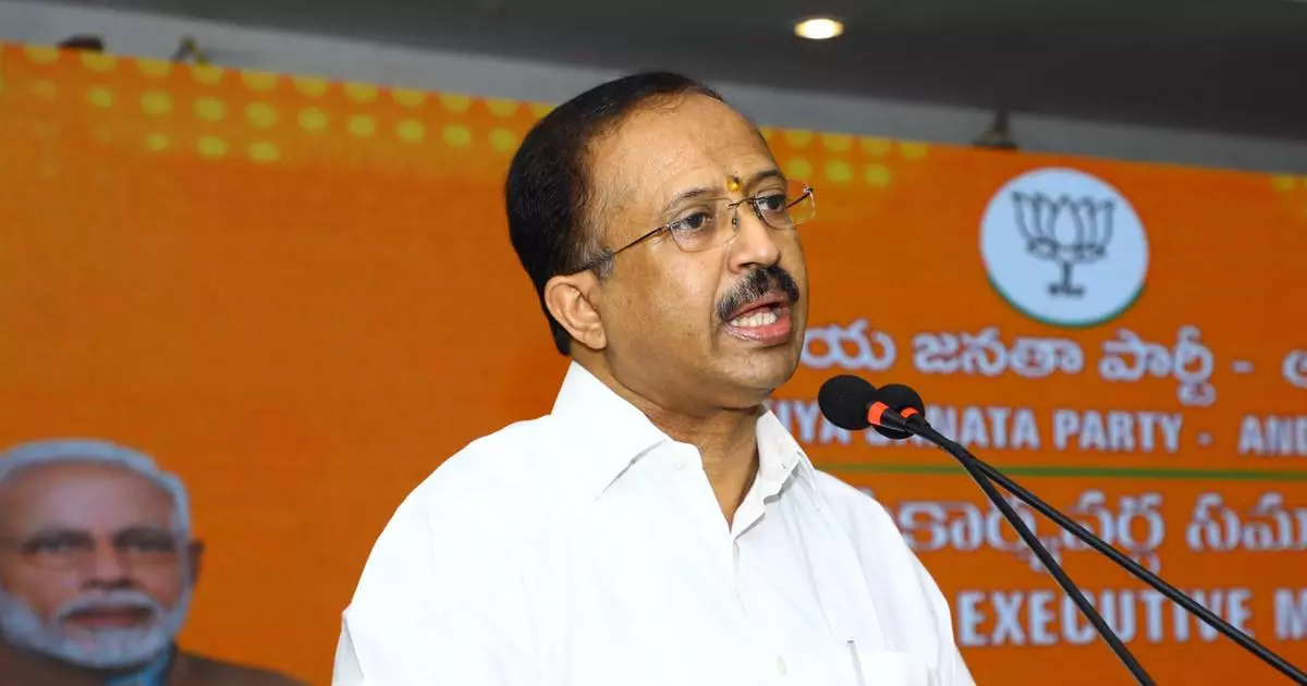 കുംഭമേളയെ കുറിച്ച് ചോദ്യം; ഒഴിഞ്ഞുമാറി വി മുരളീധരൻ