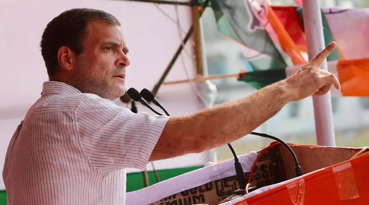 വാക്സീൻ ഉത്സവം തട്ടിപ്പ്; കേന്ദ്രത്തിനെതിരെ വീണ്ടും വിമർശനവുമായി രാഹുൽ ഗാന്ധി വാക്സീൻ ഉത്സവം തട്ടിപ്പ്; കേന്ദ്രത്തിനെതിരെ വീണ്ടും വിമർശനവുമായി രാഹുൽ ഗാന്ധി