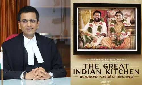 അടിസ്ഥാന അവകാശങ്ങൾക്കുവേണ്ടി സ്ത്രീകൾ ഇന്നും  സമരത്തിലാണ്; ഗ്രേറ്റ് ഇന്ത്യൻ കിച്ചനെ അഭിനന്ദിച്ച് ഡി.വൈ ചന്ദ്രചൂഢ്