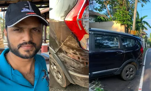 പാർക്ക് ചെയ്ത പാവം കാറിനിട്ട് ഇടിച്ചു ഈ കോലത്തിലാക്കി; അജ്ഞാത വാഹനമുടമയെ തേടി ജൂഡ് ആന്റണിയുടെ ഫേസ്ബുക്ക് പോസ്റ്റ്, പിന്നാലെ പൊങ്കാല പാർക്ക് ചെയ്ത പാവം കാറിനിട്ട് ഇടിച്ചു ഈ കോലത്തിലാക്കി; അജ്ഞാത വാഹനമുടമയെ തേടി ജൂഡ് ആന്റണിയുടെ ഫേസ്ബുക്ക് പോസ്റ്റ്, പിന്നാലെ പൊങ്കാല