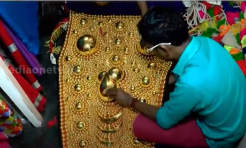 തൃശ്ശൂർ പൂരത്തിനായുള്ള നെറ്റിപ്പട്ടങ്ങൾ എങ്ങനെയാണ് തയ്യാറാക്കുന്നതെന്ന് കാണാം...