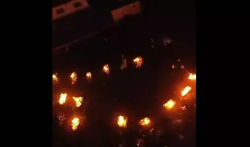 ആ ഉയരുന്ന പുക എന്‍റെ അമ്മയാണ്, ഫോട്ടോ എടുക്കാമോ? കോവിഡ് കാലത്തെ ശ്മശാന ദൃശ്യങ്ങള്‍