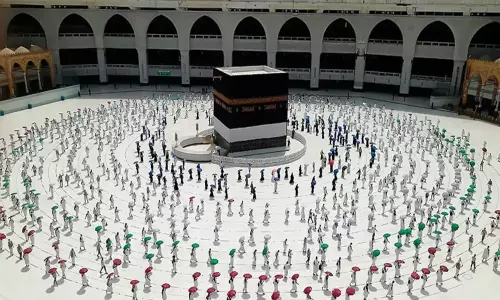 സൗദിയിലുള്ളവരേ.. ഹജ്ജിന് പോകാൻ സമയമായി: ഇതാണ് നടപടി ക്രമങ്ങളും പാക്കേജുകളും