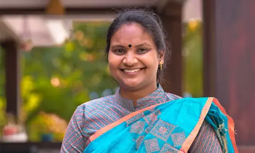 എല്ലാ മൃഗങ്ങളും തുല്യരാണ്; എന്നാൽ ചില മൃഗങ്ങൾ കൂടുതല് തുല്യരാണ്- മുഖ്യമന്ത്രിയുടെ കോവിഡ് പ്രോട്ടോക്കോൾ ലംഘനത്തിൽ രമ്യ ഹരിദാസ് എല്ലാ മൃഗങ്ങളും തുല്യരാണ്; എന്നാൽ ചില മൃഗങ്ങൾ കൂടുതല് തുല്യരാണ്- മുഖ്യമന്ത്രിയുടെ കോവിഡ് പ്രോട്ടോക്കോൾ ലംഘനത്തിൽ രമ്യ ഹരിദാസ്