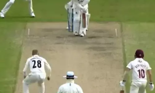 അതേ വേദിയിൽ ഷെയിൻ വോണിന്റെ ആ നൂറ്റാണ്ടിന്റെ പന്ത് വീണ്ടും പിറന്നു!