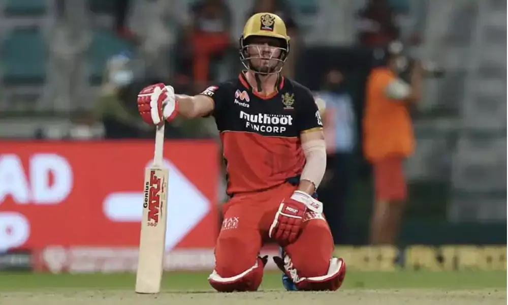 കൊൽക്കത്ത ബൗളർമാരെ ഒന്നൊഴിയാതെ പഞ്ഞിക്കിട്ട് പുറത്താകാതെ നിന്നിട്ട് ഡിവില്ലേഴ്സ് പറഞ്ഞു.....infact I am so tired. കൊൽക്കത്ത ബൗളർമാരെ ഒന്നൊഴിയാതെ പഞ്ഞിക്കിട്ട് പുറത്താകാതെ നിന്നിട്ട് ഡിവില്ലേഴ്സ് പറഞ്ഞു.....infact I am so tired.