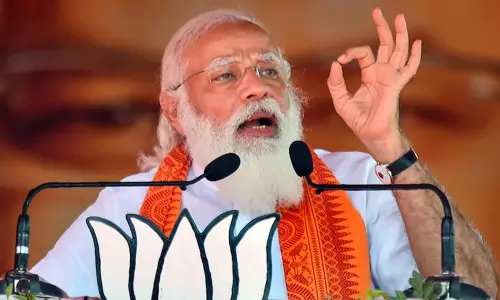 ഇത്രയും വലിയ ആൾക്കൂട്ടത്തെ കാണുന്നത് ആദ്യമാണ്; കോവിഡ് വക വയ്ക്കാതെ ബംഗാളിൽ മോദി