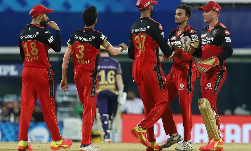 ബാഗ്ലൂരിന്റെ കൂറ്റന് സ്കോറിന് മുന്നില് വീണ് കൊല്ക്കത്ത ബാഗ്ലൂരിന്റെ കൂറ്റന് സ്കോറിന് മുന്നില് വീണ് കൊല്ക്കത്ത