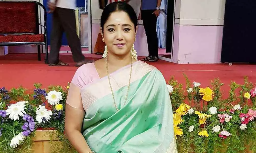 അവരുടെ പ്രകടനം കണ്ട് ചിരിയടക്കാനായില്ല, ഒറിജിനലായി ക്ലോറോഫോം മണപ്പിച്ച് എന്നെ ബോധം കെടുത്താന്‍ പറഞ്ഞു; ബട്ടര്‍‌ഫ്ലൈസ് ഓര്‍മകള്‍ പങ്കുവച്ച് ഐശ്വര്യ