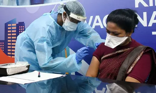 കോവിഡ് കുതിക്കുന്നു, വാക്സിന്‍ ക്ഷാമം തുടരുന്നു: കൂട്ടപ്പരിശോധനയുടെ ഫലം ഇന്നും പുറത്ത് വരും