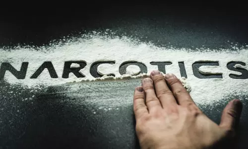 കൊച്ചിയില്‍ വന്‍ ലഹരിമരുന്ന് വേട്ട; പിടികൂടിയത് 3000 കോടിയുടെ മയക്കുമരുന്ന്