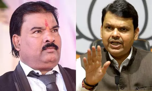 കൊറോണ വൈറസിനെ കിട്ടുകയാണെങ്കില് ഫഡ്നാവിസിന്റെ മുഖത്ത് തേക്കുമെന്നു ശിവസേനാ എം.എല്.എ കൊറോണ വൈറസിനെ കിട്ടുകയാണെങ്കില് ഫഡ്നാവിസിന്റെ മുഖത്ത് തേക്കുമെന്നു ശിവസേനാ എം.എല്.എ