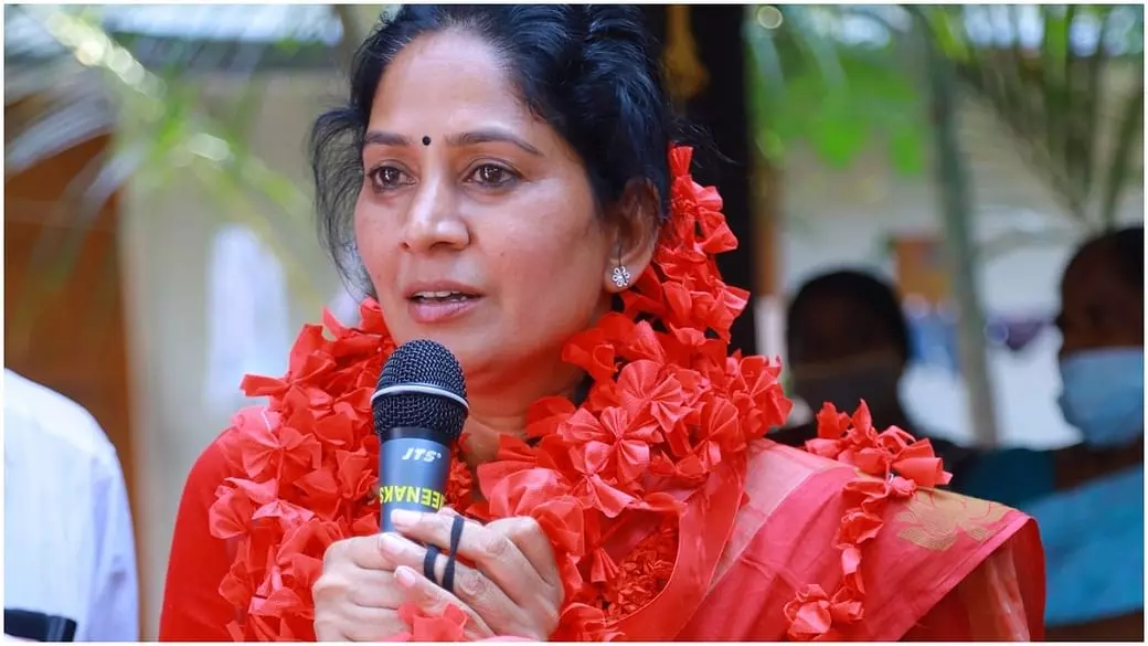 പ്രതിഭയുടെ ഫേസ്ബുക്ക് പേജ് ബ്ലോക്ക് ചെയ്തു പ്രതിഭയുടെ ഫേസ്ബുക്ക് പേജ് ബ്ലോക്ക് ചെയ്തു