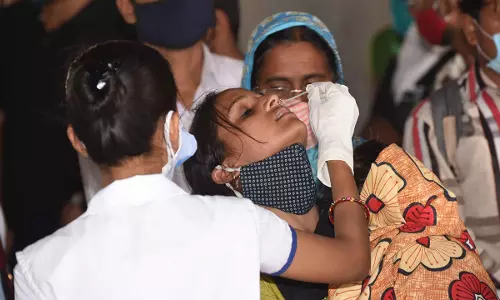 22,414 പേര്‍ക്കു കൂടി കോവിഡ്; ടെസ്റ്റ് പോസിറ്റിവിറ്റി നിരക്ക് 18.41