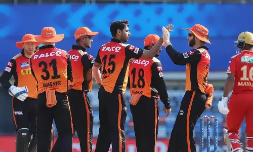 സൂപ്പര്‍ സണ്‍റൈസേഴ്സ്: പഞ്ചാബിനെ തോല്‍പ്പിച്ചത് 9 വിക്കറ്റിന്