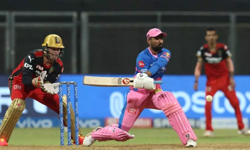 ദുബെ, തെവാത്തിയ ഇവർ രണ്ടുപേരുമാണ് ഹീറോസ്; രാജസ്ഥാന് മികച്ച സ്കോർ ദുബെ, തെവാത്തിയ ഇവർ രണ്ടുപേരുമാണ് ഹീറോസ്; രാജസ്ഥാന് മികച്ച സ്കോർ