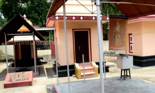 തിരുവനന്തപുരത്ത് ക്ഷേത്ര ഓഫീസ് തുറന്ന് കവർച്ച: നാല് പവനും ആറു കാണിക്ക വഞ്ചികളും കവർന്നു