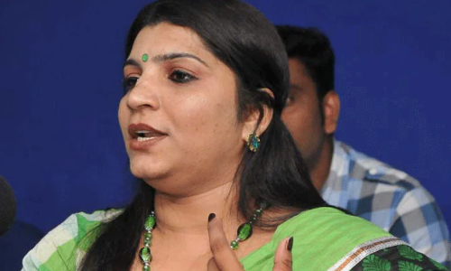 സോളാര്‍ തട്ടിപ്പ് കേസ്; സരിത എസ് നായരെ റിമാന്‍ഡ് ചെയ്തു