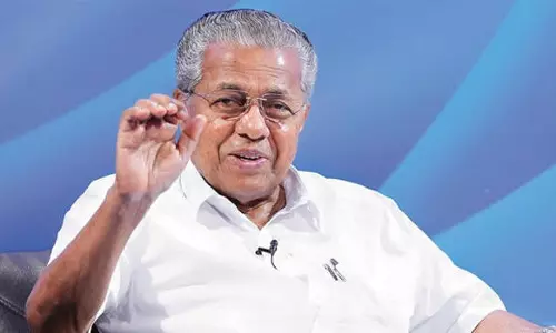 കേരളത്തിലെ ജനങ്ങള്‍ ലോകത്തിനാകെ മാതൃക അഭിനന്ദനവുമായി മുഖ്യമന്ത്രി