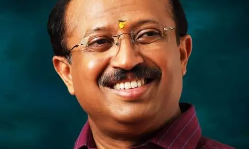 വാക്സിന്‍ ചലഞ്ച് കൊള്ളാം, പ്രളയഫണ്ട് സിപിഎം നേതാക്കള്‍ അടിച്ചുമാറ്റിയത് മറക്കരുത്: വി. മുരളീധരന്‍