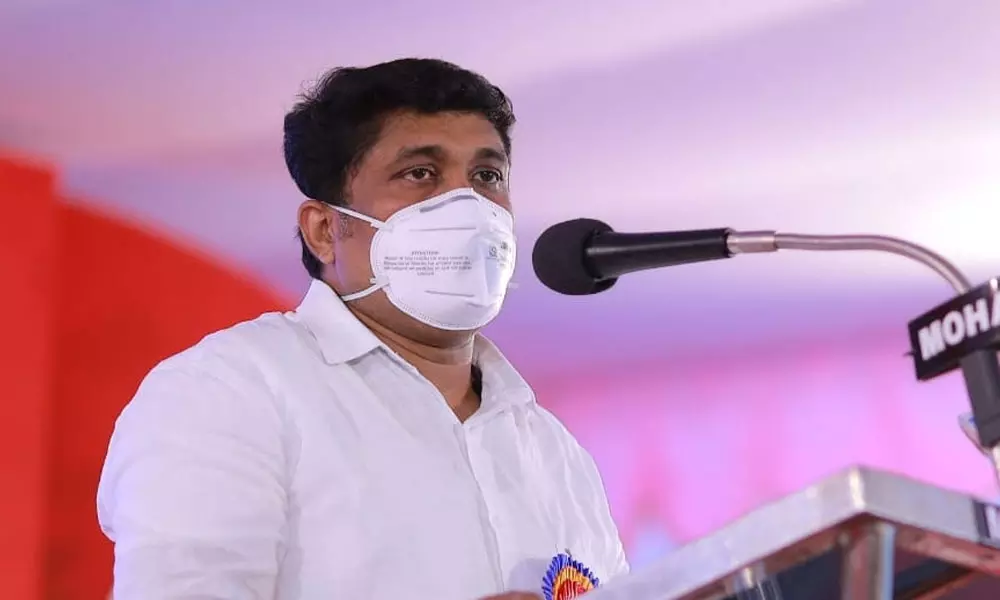 പോക്‌സോ കേസ്: മാത്യു കുഴല്‍ നാടന്‍ പ്രതികളെ സംരക്ഷിക്കുന്നുവെന്ന് ഡി.വൈ.എഫ്.ഐ