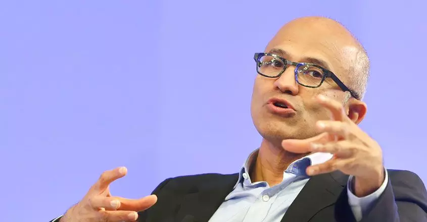 ഹൃദയഭേദകം; കോവിഡ് പ്രതിസന്ധിയിൽ ഇന്ത്യക്ക് സഹായ വാഗ്ദാനവുമായി മൈക്രോസോഫ്റ്റും