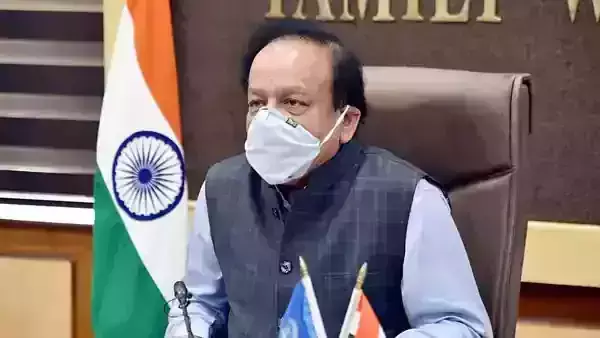 സാധ്യമായവര്‍ പണം നല്‍കി വാക്സിന്‍ ഉപയോഗിക്കണമെന്ന് ആരോഗ്യമന്ത്രി