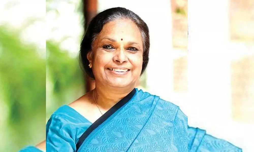 ഉത്തരവാദിത്വത്തിൽ നിന്ന് ഒളിച്ചോടുന്ന ഇങ്ങനെയൊരു സർക്കാറിനെ കണ്ടിട്ടില്ല; തുറന്നടിച്ച് മുൻ കേന്ദ്ര ആരോഗ്യസെക്രട്ടറി ഉത്തരവാദിത്വത്തിൽ നിന്ന് ഒളിച്ചോടുന്ന ഇങ്ങനെയൊരു സർക്കാറിനെ കണ്ടിട്ടില്ല; തുറന്നടിച്ച് മുൻ കേന്ദ്ര ആരോഗ്യസെക്രട്ടറി