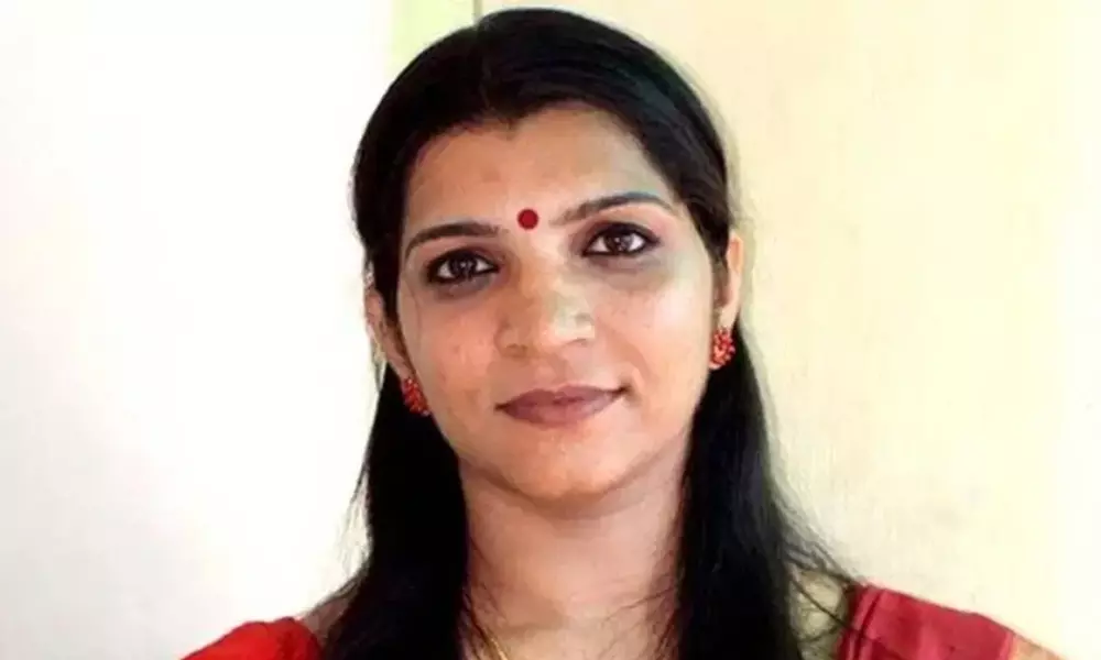 സോളാര്‍ തട്ടിപ്പ് കേസ് : സരിത നായര്‍ക്ക് ആറു വര്‍ഷം കഠിന തടവ്