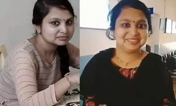 അവിടെപ്പോയിട്ട് എന്താണെന്നറിയത്തില്ല, എല്ലാവരും പ്രാര്ത്ഥിക്യാ: നോവായി അശ്വതിയുടെ യാത്രയയപ്പ് വീഡിയോ അവിടെപ്പോയിട്ട് എന്താണെന്നറിയത്തില്ല, എല്ലാവരും പ്രാര്ത്ഥിക്യാ: നോവായി അശ്വതിയുടെ യാത്രയയപ്പ് വീഡിയോ