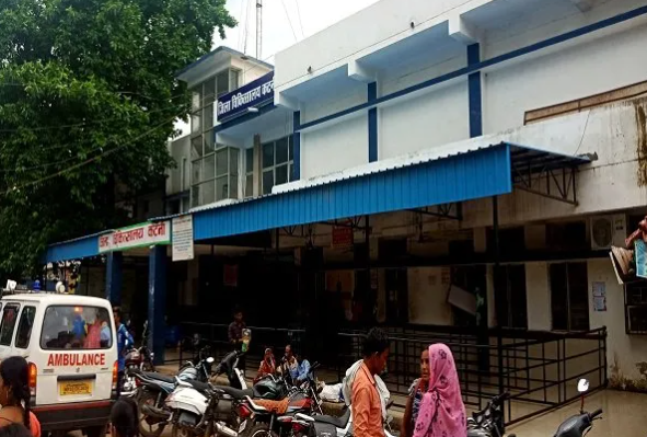 മരണ സര്‍ട്ടിഫിക്കറ്റിനെ ചൊല്ലി തര്‍ക്കം; ഡോക്ടറും നഴ്സും തമ്മില്‍ പൊരിഞ്ഞ അടി