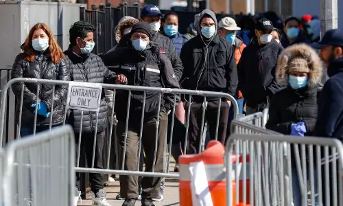 വാക്സിനെടുത്തവര്‍ക്ക് ആള്‍ക്കൂട്ടത്തില്‍ മാത്രം മാസ്ക് മതിയെന്ന് അമേരിക്ക