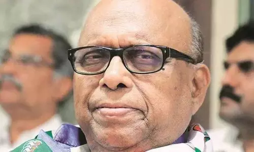 മുതിര്‍ന്ന കോണ്‍ഗ്രസ് നേതാവ് ഏക്നാഥ് ഗെയ്ക്വാദ് കോവിഡ് ബാധിച്ചു മരിച്ചു 