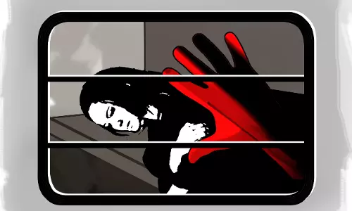 പുനലൂർ പാസഞ്ചർ ട്രെയിനിൽ യുവതിയെ ആക്രമിച്ച ആളെ തിരിച്ചറിഞ്ഞു; നൂറനാട് സ്വദേശിക്കായി തെരച്ചില്‍