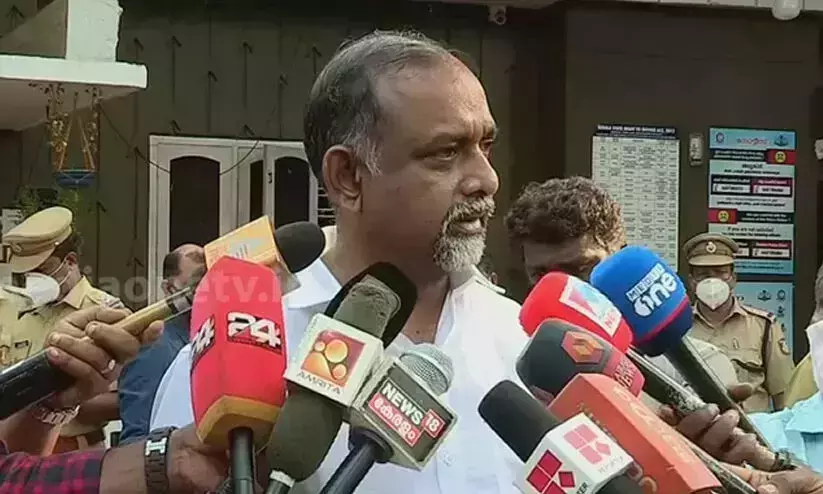 കുണ്ടറയിൽ ഷിജു വർഗീസിൻ്റെ കാറ് കത്തിക്കാൻ ശ്രമിച്ച സംഭവം; പിന്നില്‍ ഷിജു വർഗീസ് തന്നെയെന്ന് സൂചന