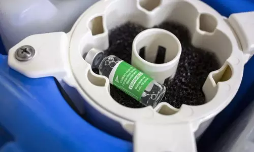 കോവിഷീല്‍ഡ് വാക്സിന്‍ സ്വീകരിക്കുന്ന നാലില്‍ ഒരാള്‍ക്ക് പാര്‍ശ്വഫലങ്ങളെന്ന് പഠനം