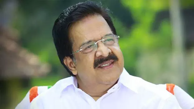 മഹാമാരി മാറും, തൊഴിലിടങ്ങൾ വീണ്ടും സജീവമാകും തൊഴിലാളി ദിനാശംസയുമായി ചെന്നിത്തല മഹാമാരി മാറും, തൊഴിലിടങ്ങൾ വീണ്ടും സജീവമാകും തൊഴിലാളി ദിനാശംസയുമായി ചെന്നിത്തല