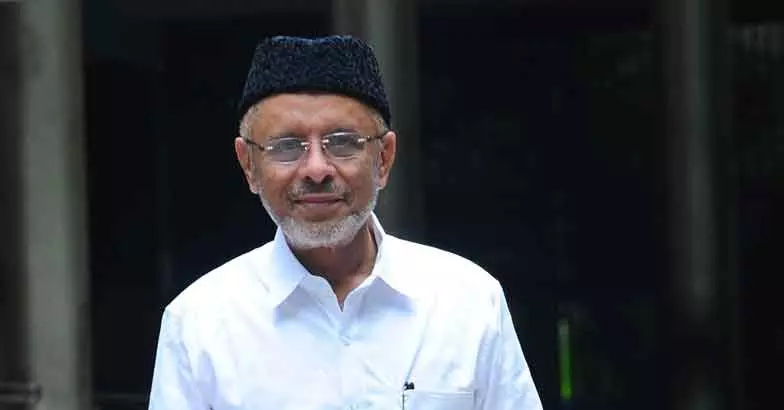 ആഹ്ലാദ പ്രകടനങ്ങളോ മറ്റ് ഒത്തുചേരലുകളോ നടത്തരുതെന്ന് ഹൈദരലി തങ്ങൾ ആഹ്ലാദ പ്രകടനങ്ങളോ മറ്റ് ഒത്തുചേരലുകളോ നടത്തരുതെന്ന് ഹൈദരലി തങ്ങൾ