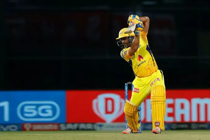 ബാറ്റെടുത്തവരെല്ലാം വെളിച്ചപ്പാടായി; മുംബൈക്കെതിരെ ചെന്നൈക്ക് കൂറ്റന്‍ സ്കോര്‍