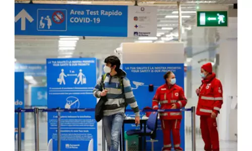 ഇന്ത്യയിൽനിന്ന് വരുന്നവർക്ക് അഞ്ചുവർഷം ജയിൽശിക്ഷ; കടുത്ത നടപടികളുമായി ആസ്ട്രേലിയയും ഇന്ത്യയിൽനിന്ന് വരുന്നവർക്ക് അഞ്ചുവർഷം ജയിൽശിക്ഷ; കടുത്ത നടപടികളുമായി ആസ്ട്രേലിയയും