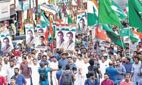 രാഹുല്‍ ഗാന്ധി ഇഫക്ട്: വയനാട്ടില്‍ മൂന്ന് മണ്ഡലങ്ങളിലും യുഡിഎഫ്