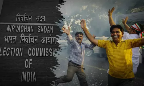 വിജയമാഘോഷിച്ചാൽ പണികിട്ടും: ചീഫ് സെക്രട്ടറിമാർക്ക് തെരഞ്ഞെടുപ്പ് കമ്മീഷന്റെ കർശന നിർദേശം