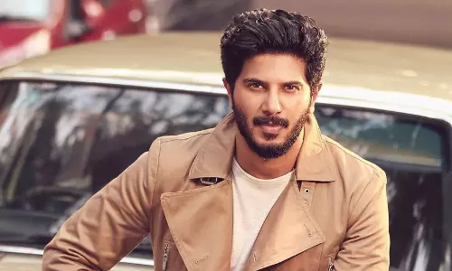 കേരളം പ്രതിസന്ധി നേരിട്ടപ്പോള്‍ മാതൃകാപരമായി നയിച്ചു: പിണറായിക്ക് ആശംസകളുമായി ദുല്‍ഖര്‍