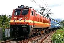 യാത്രക്കാരില്ല: 10 സ്‍പെഷ്യല്‍ ട്രെയിനുകള്‍ മെയ് 15 വരെ റദ്ദാക്കി