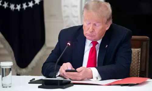 ഫേസ്ബുക്കും ട്വിറ്ററും അക്കൗണ്ട് തുറന്നുകൊടുത്തില്ല; പുതിയ സമൂഹമാധ്യമം സ്വന്തമായങ്ങ് തുടങ്ങി ഡൊണാള്‍ഡ് ട്രംപ്