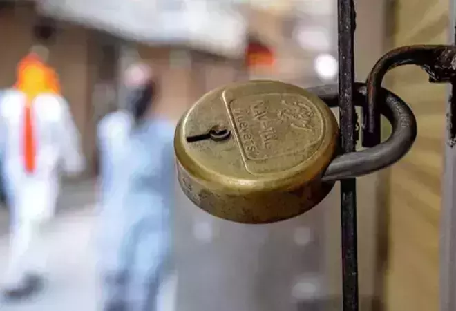 ആ വലിയ പൂട്ടിടാനിനി താമസിക്കരുത്, ഒരു നിമിഷം പോലും ആ വലിയ പൂട്ടിടാനിനി താമസിക്കരുത്, ഒരു നിമിഷം പോലും