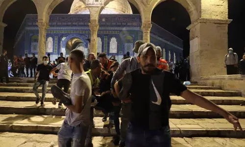 യുദ്ധക്കുറ്റമായി കണക്കാക്കേണ്ടി വരും; മസ്ജിദുൽ അഖ്‌സയിലെ ആക്രമണത്തിൽ ഇസ്രയേലിനോട് യുഎൻ