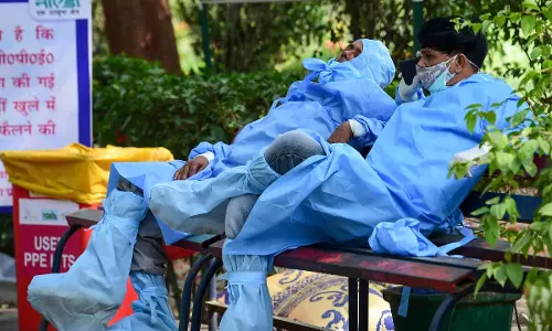 ആശുപത്രി പ്രവേശനത്തിന് പോസിറ്റിവ് ആവണമെന്നില്ല, ഒരാളെയും തിരിച്ചയക്കരുത്: കേന്ദ്രസര്‍ക്കാറിന്റെ പുതിയ മാനദണ്ഡങ്ങള്‍ എന്തൊക്കെ?